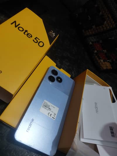 Realme note 50