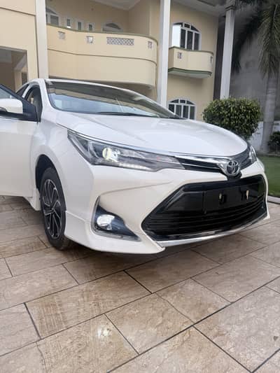 Toyota corolla Altis 1.8x 2026