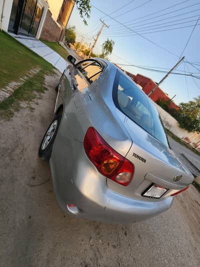 Toyota Corolla Gli 2011