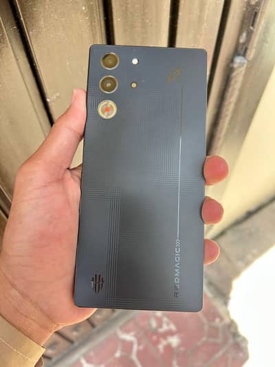 Red Magic 10 s Pro 12/256 (Exchange possible)