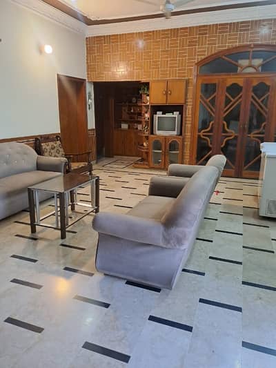 House For sale In Rs. 45000000