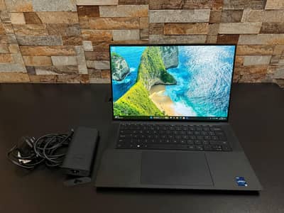 Dell Precision 5570 - i7 / RTX A2000 / 16GB / 512GB - 10/10