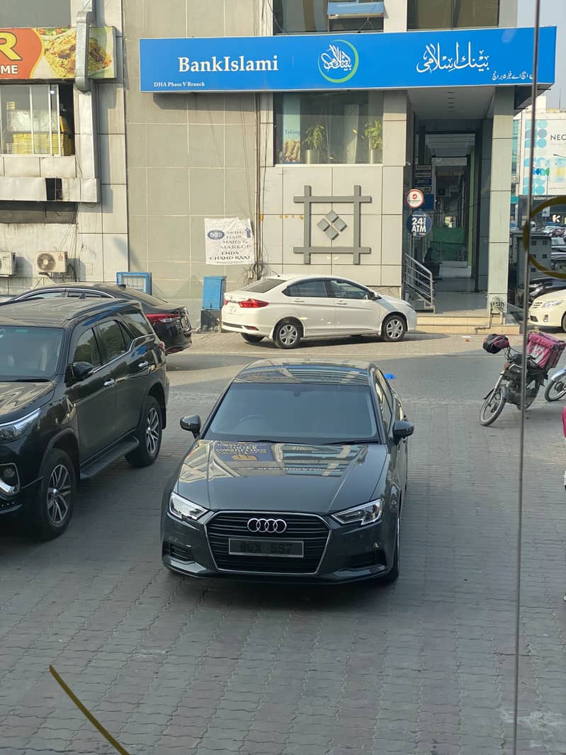 Audi A3 1