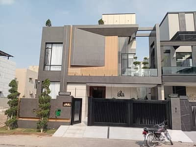 10 Marla Furnished Brand New And Luxury House For Sale In Bahria Town Lahore