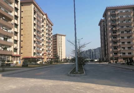 Flat Of 14 Marla In Askari 11 Is Available