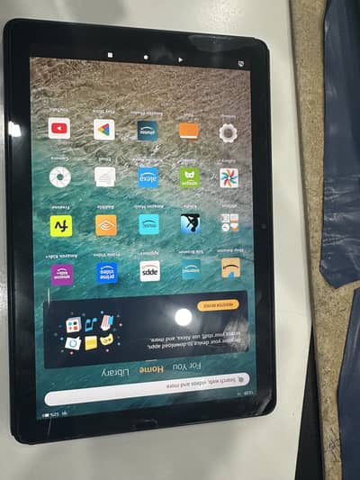 Amazon Tablet 10 inches (3 GB RAM)