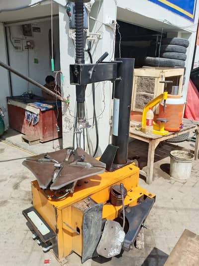 tyre changer mashine