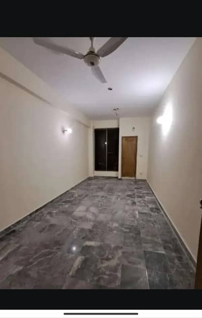 1 Bed nonfurnish studio available for monthly rent in Islamabad E11 2
