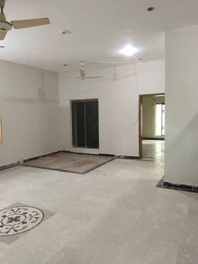 12 Marla Upper Portion available in Block P (VIP Location