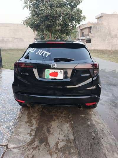 Honda vezel 2016/19 black