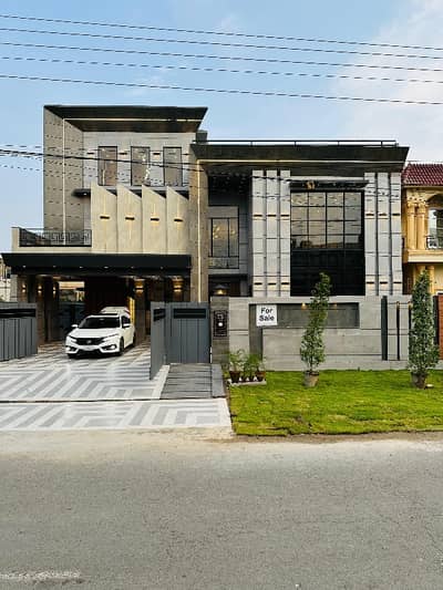 20 Marla Ultra Modern Bungalow Available For Sale In Valencia Town