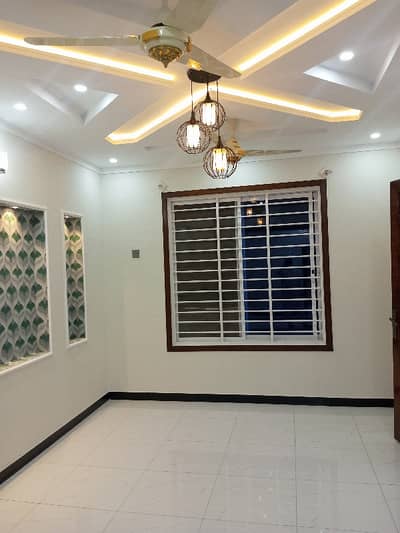 5 Marla Sangal StoreyHouse For Rent New Brand Bijali Water Bore Gas Cylinder Best Location Developed Near Highway Islamam