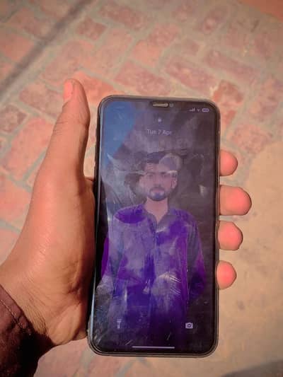 iPhone 11 Pro Max official pta