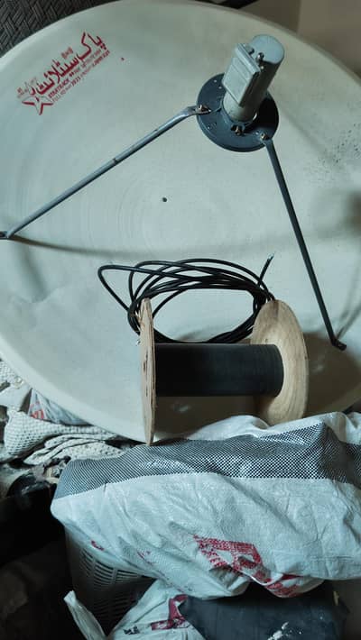 pak satellite dish recover & cable