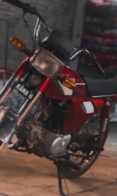 cd70 bike for sile 2019 modle