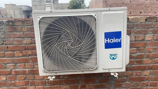 Haier. AC for sale good condition my WhatsApp number 03214390746