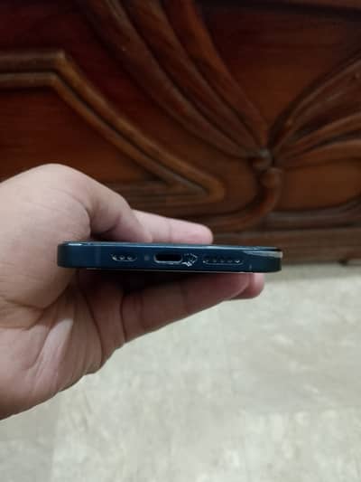Iphone 12 factory unlock