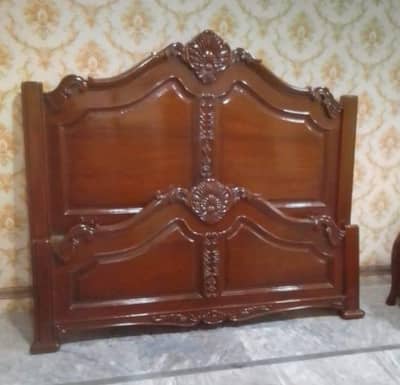 wood king size bed