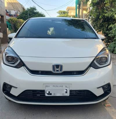 genuine Honda fit 2021/2025 ev 1st owner  low millege