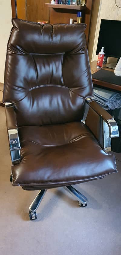 Office chair recline for sale | excellent condition
