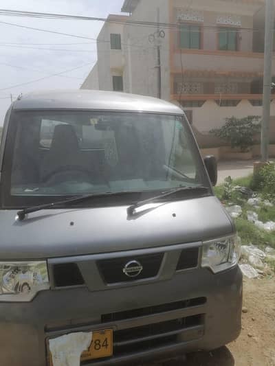 Nissan clipper 12/17