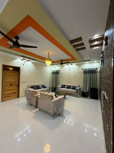 Luxurious 400 Sq. Yd House for Sale in Gwalior Cooperative Housing Society