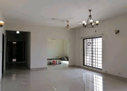 Affordable Flat Of 12 Marla Is Available For sale