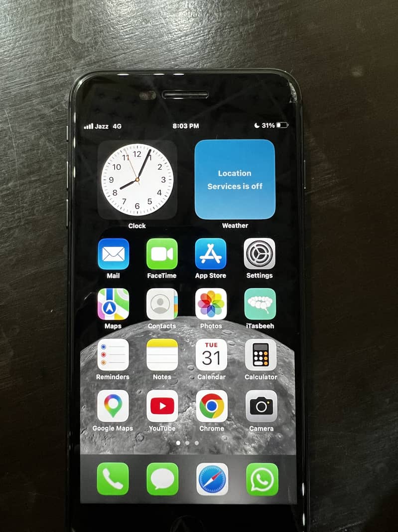 Apple iPhone 8 Plus 0