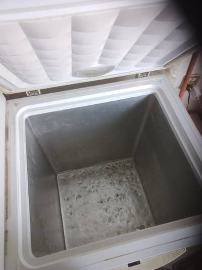 Deep Freezer for sale