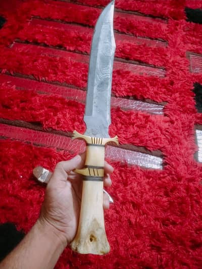 Hunting Knives 2 pcs (Urgent for sale)