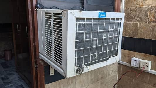 window AC 0.75 Ton