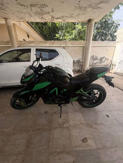 Kawasaki Z1000 replica 400cc