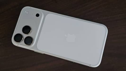 Iphone 17 pro max - Dual E Sim- 10/10