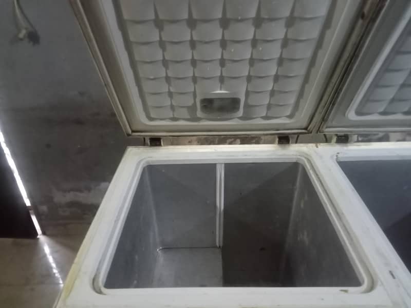 waves deep freezer 3