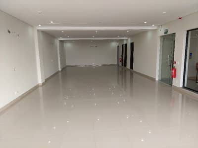 8 MARLA 1st FLOOR FOR RENT WITH ELEVATOR