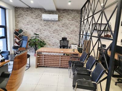 8 MARLA FULLY FURNISHED OFFICE FOR RENT