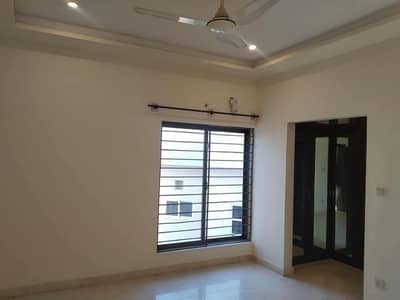 5 Marla Slightly Used House For Sale