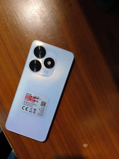 tecno spark go 2024 for 25000