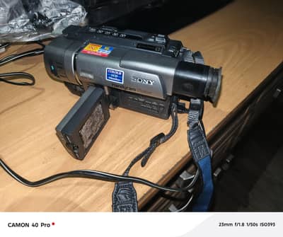 sony handycam  VF-R37K