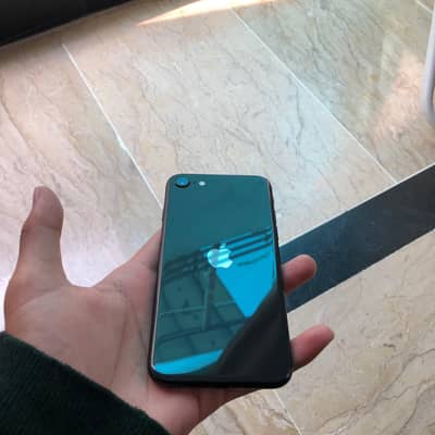 iPhone SE 2020 (PTA approved)