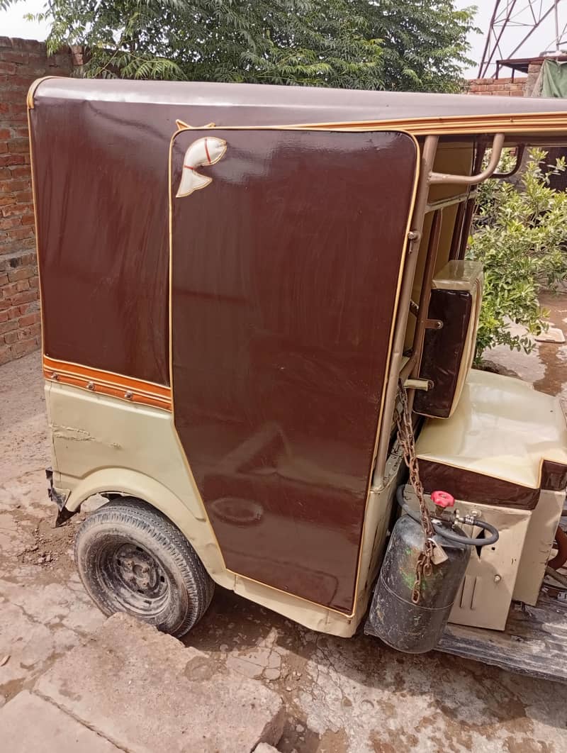 Siwwa strong Rickshaw 2013 Model 1