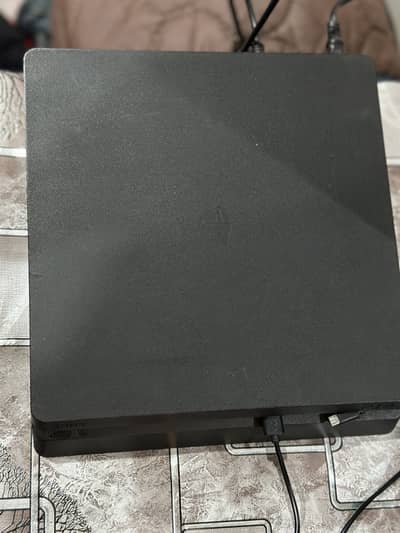PS4 Slim |  Jailbreak |  1TB |  with 3 controllers
