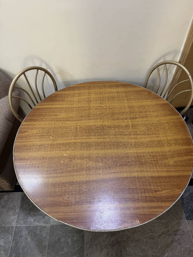 Dining Table with 6 Chairs 1