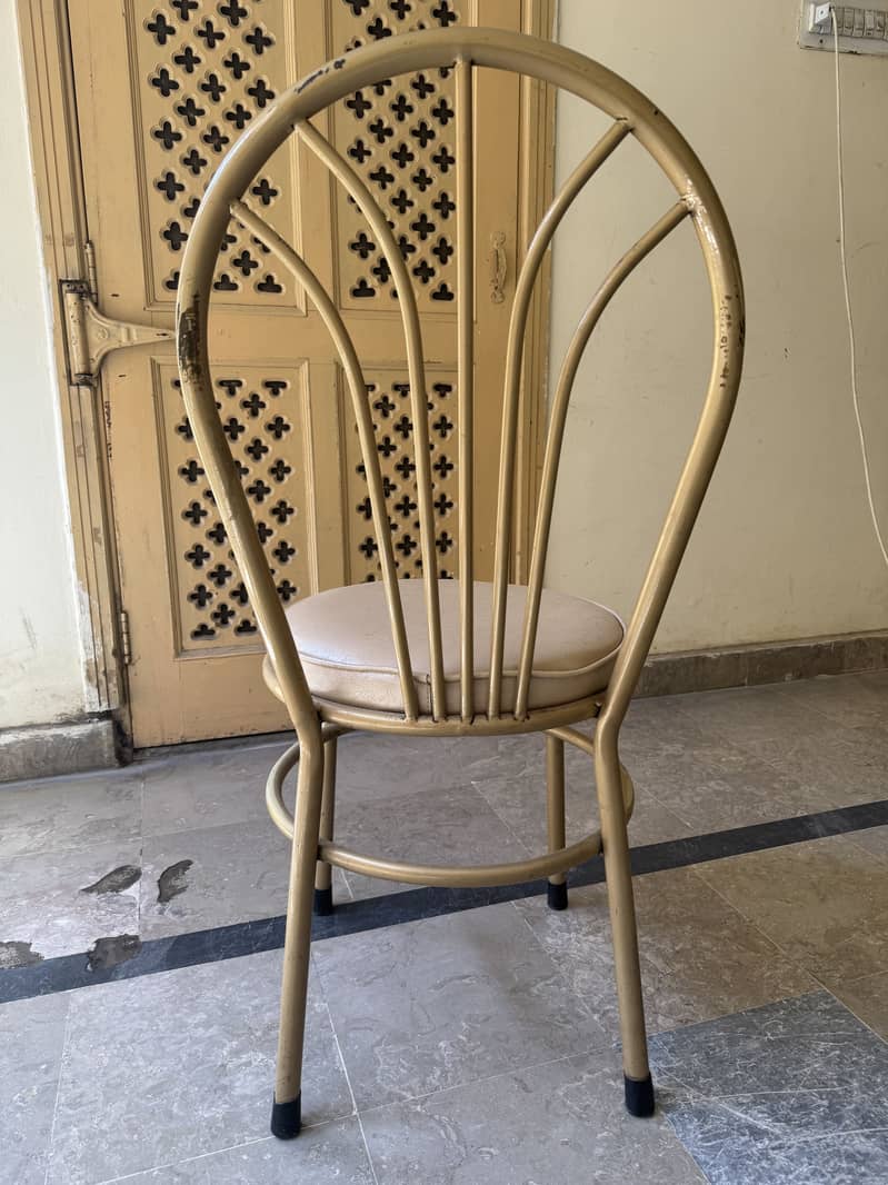 Dining Table with 6 Chairs 2