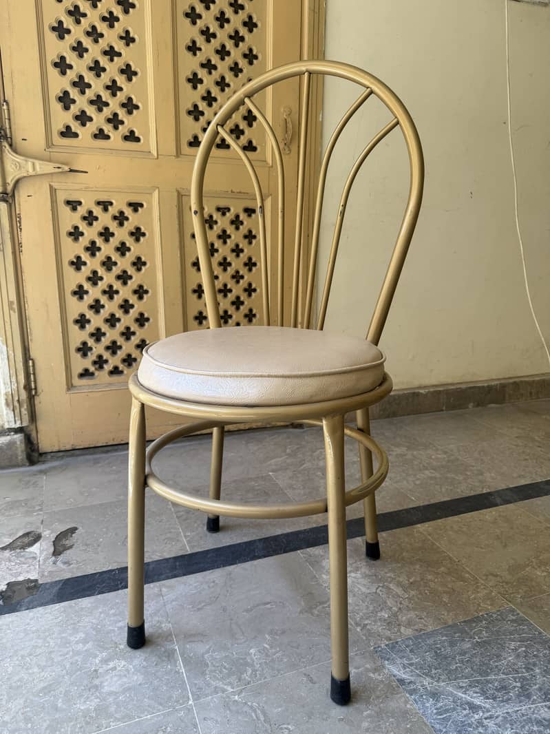 Dining Table with 6 Chairs 3