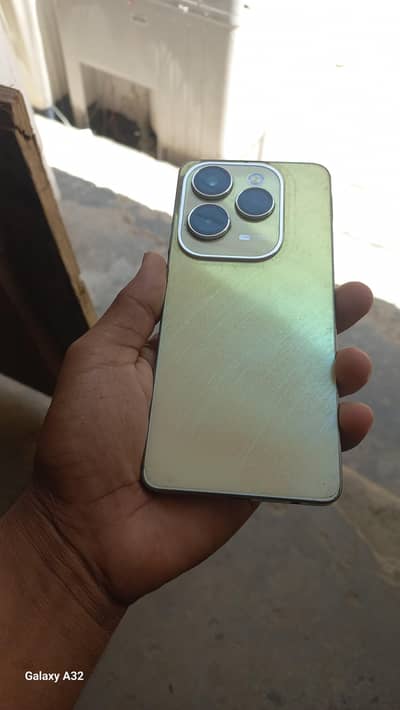 infinix Hot 40 pro