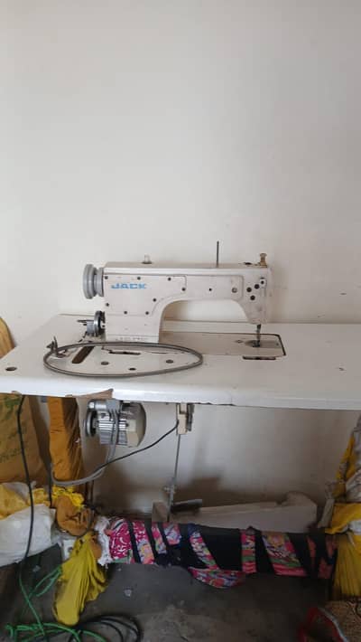 Jack sewing machine
