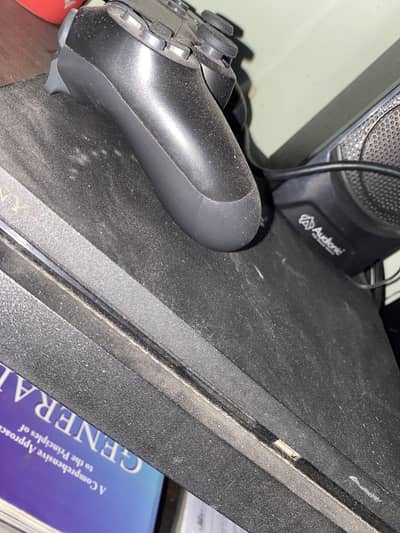 PS4 500gb with 1 controller