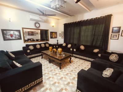 Fully Furnished Classic 2 Kanal House!! Available For Short-Long Term.