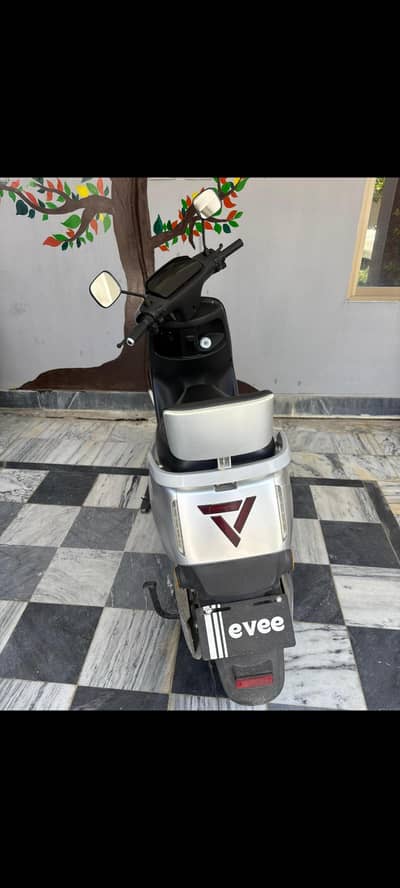 Evee C1 Air Top of the line. . .